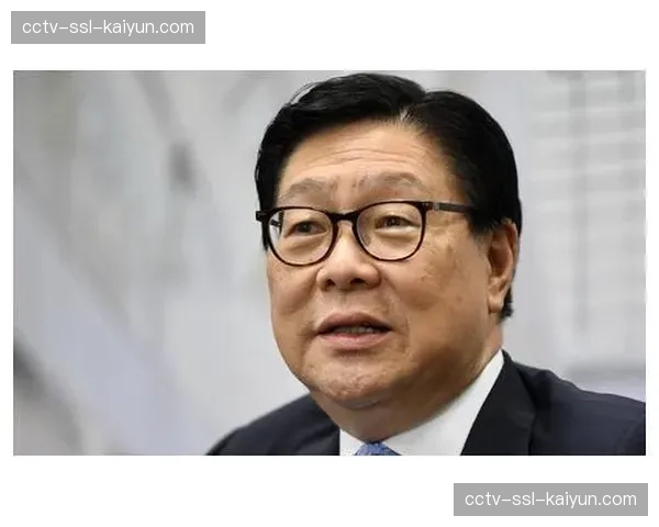 通讯:法甲与业余联赛合作,低级别联赛可通过官方App接入付费流媒体信号。 通讯:法甲与业余联赛合作,低级别联赛可通过官方App接入付费流媒体信号。